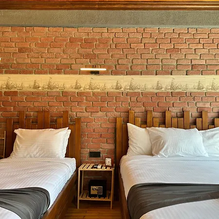 Moragop Bed and Breakfast 4*